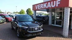 Gebraucht 2025 Ford Kuga ST-Line SUV | 31.590 € (Fairer Preis)