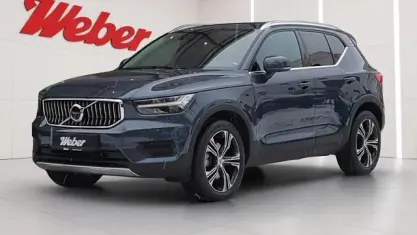 Gebraucht Volvo XC40 Inscription 197 PS (144 kW) 2022 Blau SUV