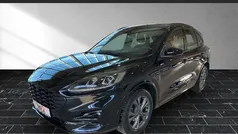 Obsidianschwarz (metallic) Gebraucht 2023 Ford Kuga ST-Line SUV | 26.880 € (Fairer Preis)