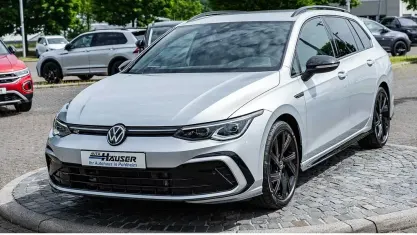 Gebraucht VW Golf VIII R-line 190 PS (139 kW) 2023 Silber Kombi