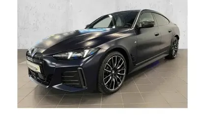 Używany BMW i4 Performance 442 kW (601 KM) 2025 Niebieski Sedan/Limuzyna