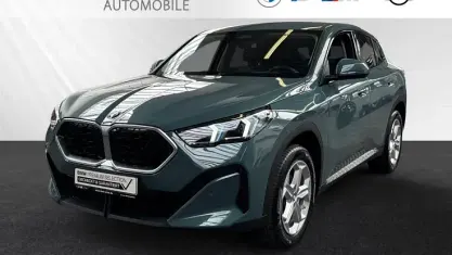 Gebraucht BMW X2 Efficient Dynamics 163 PS (119 kW) 2025 Cape york grün SUV