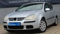 Silber Gebraucht 2004 VW Golf V Trendline Limousine | 890 € (Superpreis)