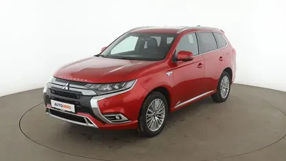 Rot Gebraucht 2018 Mitsubishi Outlander Edition SUV | 18.790 € (Fairer Preis)