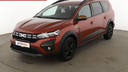 Gebraucht 2024 Dacia Jogger Extreme Van / Kleinbus | 20.010 € (Fairer Preis)