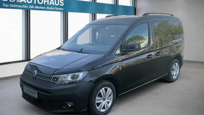 Gebraucht VW Caddy 122 PS (89 kW) 2023 Schwarz Van / Kleinbus