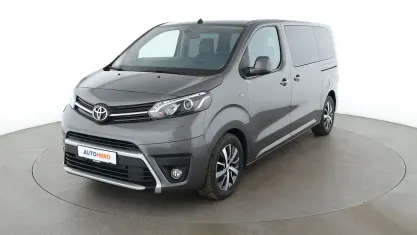 Gebraucht Toyota Proace Verso Executive 177 PS (130 kW) 2019 Grau Kombi
