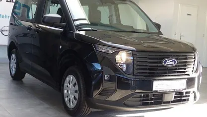 Verschiedene Neu 2025 Ford Tourneo Courier Van / Kleinbus | 26.690 € (Fairer Preis)