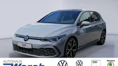 Mondsteingrau Neu 2024 VW Golf VIII GTD Limousine | 37.950 € (Guter Preis)