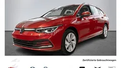 Rot Gebraucht 2024 VW Golf VIII Style Kombi | 28.640 € (Fairer Preis)