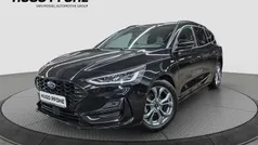 Schwarz Gebraucht 2023 Ford Focus ST-Line X Kombi | 24.650 € (Fairer Preis)