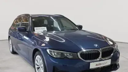 Gebraucht BMW 320 Advantage 184 PS (135 kW) 2022 Phytonicblau metallic Kombi