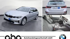 Gebraucht 2021 BMW 330 Sport Line Kombi | 30.930 € (Guter Preis)