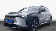Palladiumsilber metallic Gebraucht 2025 Toyota bZ4X SUV | 37.490 € (Fairer Preis)