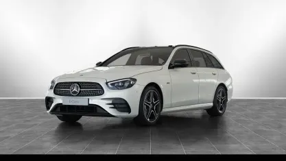 Gebraucht Mercedes E300 AMG 194 PS (142 kW) 2021 Designo diamantweiß bright Kombi