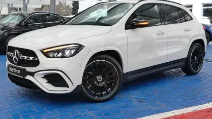 Gebraucht Mercedes GLA180 AMG 136 PS (100 kW) 2025 Unilack polarweiß SUV