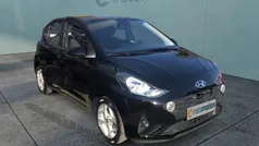 Schwarz Gebraucht 2023 Hyundai i10 Trend Kleinwagen | 16.490 € (Fairer Preis)