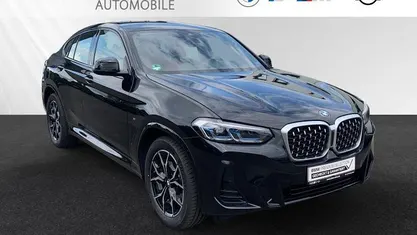 Schwarz Gebraucht 2025 BMW X4 M Sport SUV | 51.900 € (Guter Preis)
