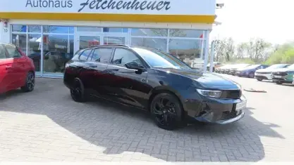 Gebraucht Opel Astra 131 PS (96 kW) 2024 Schwarz Kombi