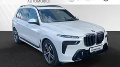 Mineralweiss Gebraucht 2024 BMW X7 M Sport SUV | 86.889 € (Fairer Preis)