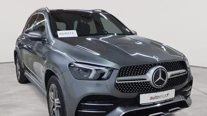Gebraucht Mercedes GLE300 AMG 272 PS (200 kW) 2022 Selenitgrau metallic SUV