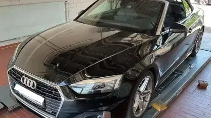 Gebraucht Audi A5 Cabriolet Advanced Plus 204 PS (150 kW) 2022 Schwarz Cabrio
