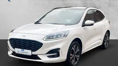 Arktisweiß (metallic) Gebraucht 2022 Ford Kuga ST-Line X SUV | 29.900 € (Fairer Preis)