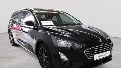 Gebraucht Ford Focus Cool & Connect 120 PS (88 kW) 2019 Iridium schwarz mica Kombi