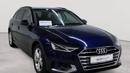 Gebraucht Audi A4 Advanced 204 PS (150 kW) 2024 Navarrablau metallic Kombi