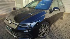 Deep black perleffekt Gebraucht 2022 VW Golf VIII Limousine | 22.920 € (Guter Preis)