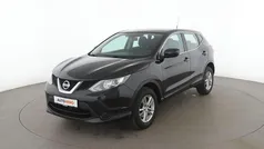 Schwarz Gebraucht 2015 Nissan Qashqai Visia SUV | 10.250 € (Fairer Preis)