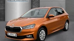 Orange Neu 2024 Skoda Fabia Ambition Limousine | 20.990 € (Fairer Preis)