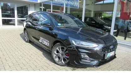 Używany Ford Focus ST-Line 125 KM (91 kW) 2023 Czarny Kombi
