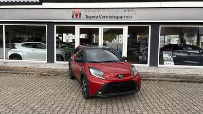 Chili red / black mica Neu 2025 Toyota Aygo Kleinwagen | 16.790 € (Fairer Preis)