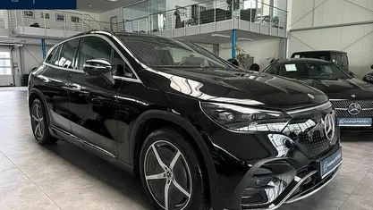Gebraucht Mercedes EQE500 AMG Line Premium Plus 300 kW (408 PS) 2023 Schwarz SUV