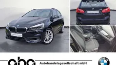 Schwarz uni Gebraucht 2019 BMW 218 Advantage Van / Kleinbus | 18.930 € (Fairer Preis)