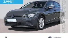 Gebraucht 2023 VW Golf VIII Life Limousine | 21.980 € (Fairer Preis)