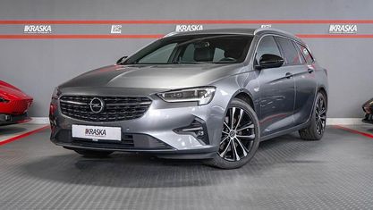 Używany Opel Insignia Ultimate 174 KM (127 kW) 2021 Szary Kombi