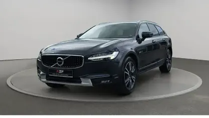 Second-hand Volvo V90 CC 190 CP (139 kW) 2019 Gri Break