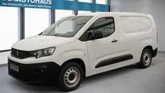 Weiß Gebraucht 2020 Peugeot Partner Premium Van / Kleinbus | 11.870 € (Fairer Preis)