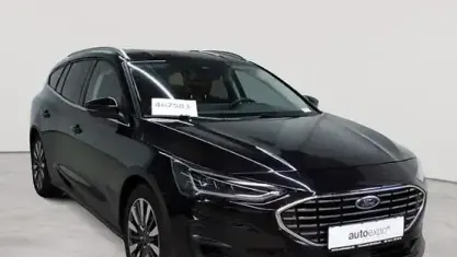 Gebraucht Ford Focus Titanium X 155 PS (114 kW) 2022 Agate black metallic Kombi
