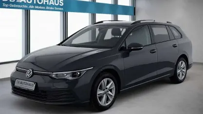 Gebraucht VW Golf VIII Life 131 PS (96 kW) 2024 Grau Kombi