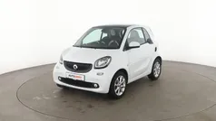 Weiß Gebraucht 2016 Smart ForTwo Coupé Passion Kleinwagen | 9.190 € (Superpreis)