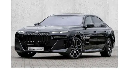 Gebraucht BMW 740 M Sport 299 PS (219 kW) 2023 Limousine