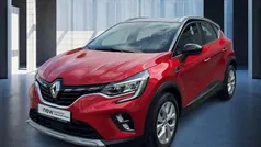 Rot Gebraucht 2022 Renault Captur Intens SUV | 20.490 € (Fairer Preis)