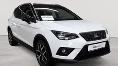 Weiß uni / dach midnight schwarz metallic Gebraucht 2020 Seat Arona XCELLENCE SUV | 17.590 € (Fairer Preis)