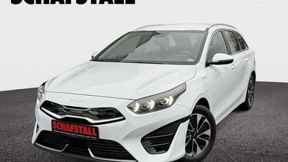 Gebraucht Kia Ceed Sportswagon Vision 141 PS (103 kW) 2022 Weiss (casa white) Kombi