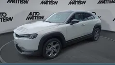 Weiß ceramic metallic 3tone Gebraucht 2021 Mazda MX30 Comfort SUV | 15.989 € (Fairer Preis)