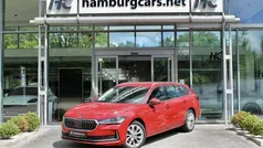 Carmine red metallic Neu 2024 Skoda Superb Selection Kombi | 36.980 € (Fairer Preis)