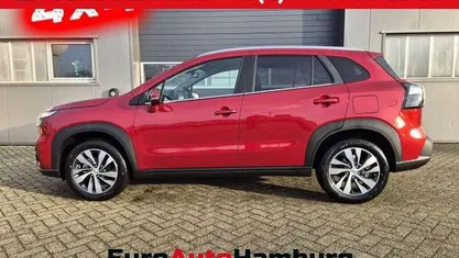 Gebraucht 2025 Suzuki SX4 S-Cross Comfort+ Limousine | 28.590 € (Superpreis)